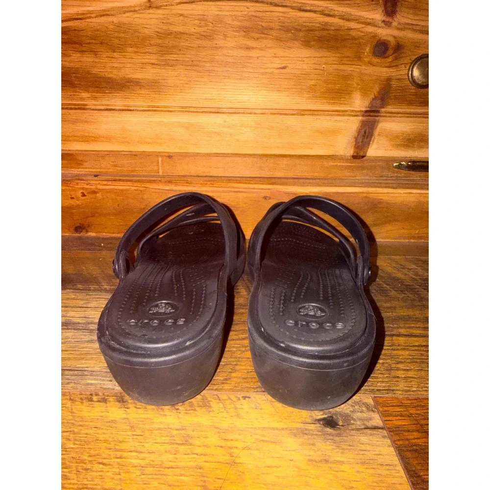 Crocs Patricia Black Wedge Strappy Sandals Women's Size 8 Comfort Casual Summer